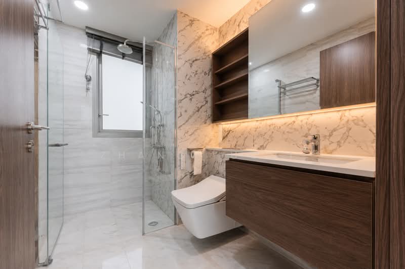 Queens Peak, 1 Dundee Road, 3 Bedrooms, 1,001 sqft, Condominium For Rent, by Zhang Yuchi, 500222061 - Bathroom - PropertyGuru.com.sg