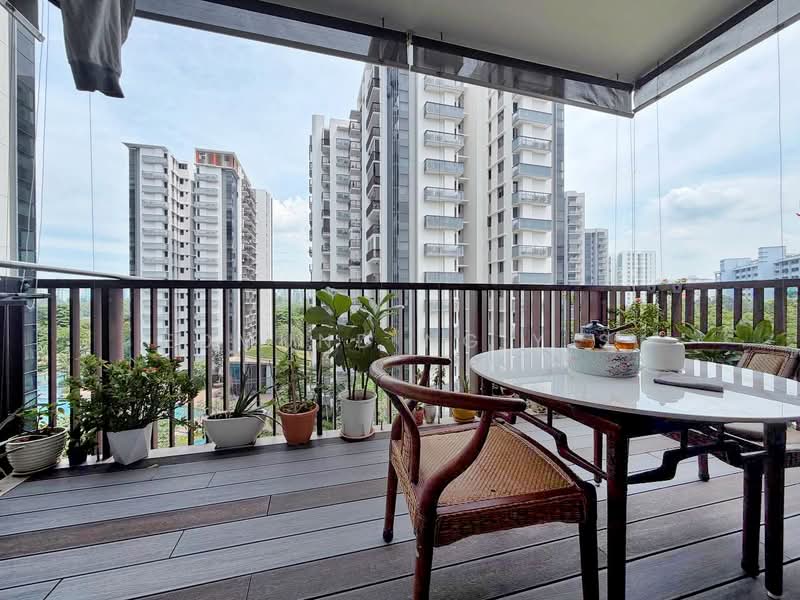 Lakeville, 1 Jurong Lake Link, 3 Bedrooms, 1,141 sqft, Condominium For Sale, by Edmund Ng Y S, 500222073 - Balcony - PropertyGuru.com.sg