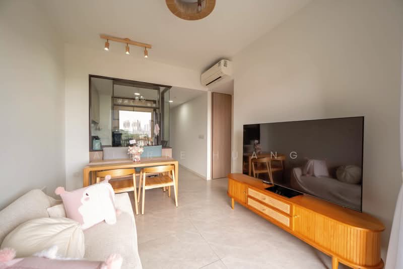 KI Residences At Brookvale, 6 Brookvale Drive, 2 Bedrooms, 700 sqft, Condominium For Sale, by Alerie Huang, 500222081 - Living Room - PropertyGuru.com.sg