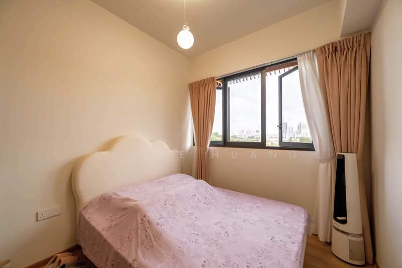 KI Residences At Brookvale, 6 Brookvale Drive, 2 Bedrooms, 700 sqft, Condominium For Sale, by Alerie Huang, 500222081 - Bedroom - PropertyGuru.com.sg