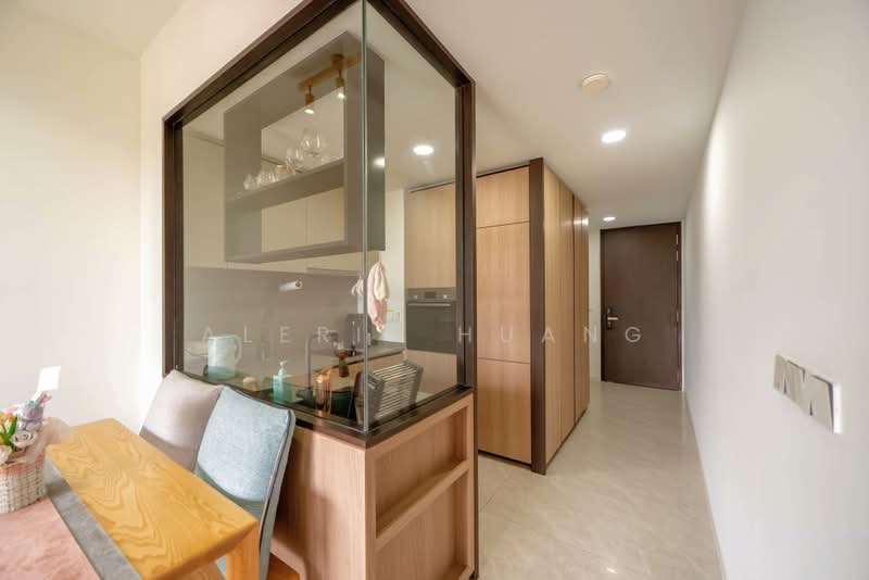 KI Residences At Brookvale, 6 Brookvale Drive, 2 Bedrooms, 700 sqft, Condominium For Sale, by Alerie Huang, 500222081 - Kitchen - PropertyGuru.com.sg