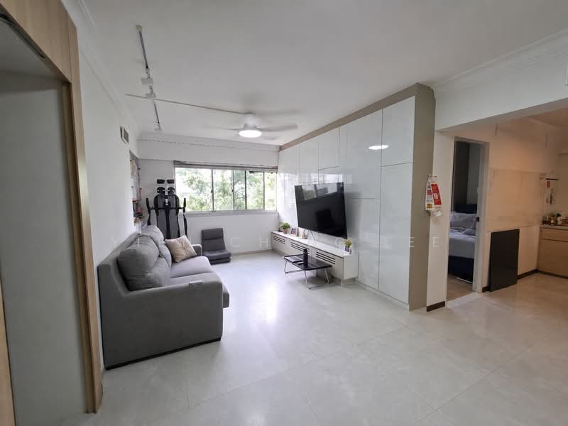 443 Sin Ming Avenue, 443 Sin Ming Avenue, 4 Bedrooms, 1,227 sqft, HDB Flat For Sale, by Yien Ching Lee, 500222083 - Living Room - PropertyGuru.com.sg