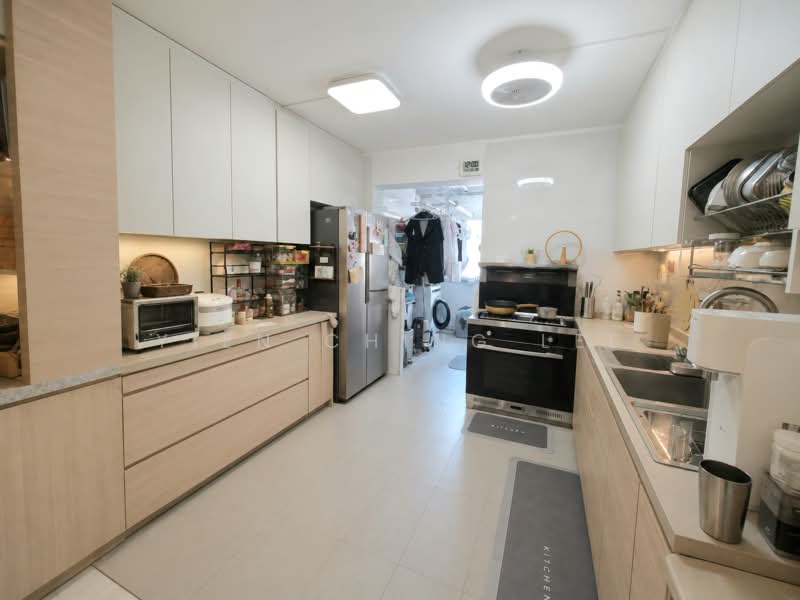 443 Sin Ming Avenue, 443 Sin Ming Avenue, 4 Bedrooms, 1,227 sqft, HDB Flat For Sale, by Yien Ching Lee, 500222083 - Kitchen - PropertyGuru.com.sg