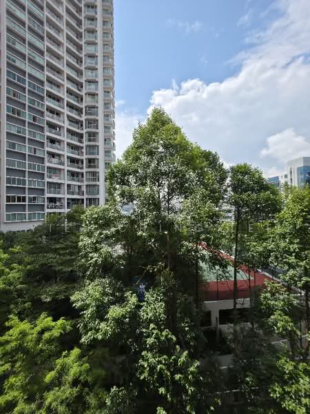 443 Sin Ming Avenue, 443 Sin Ming Avenue, 4 Bedrooms, 1,227 sqft, HDB Flat For Sale, by Yien Ching Lee, 500222083 - View from living room - PropertyGuru.com.sg