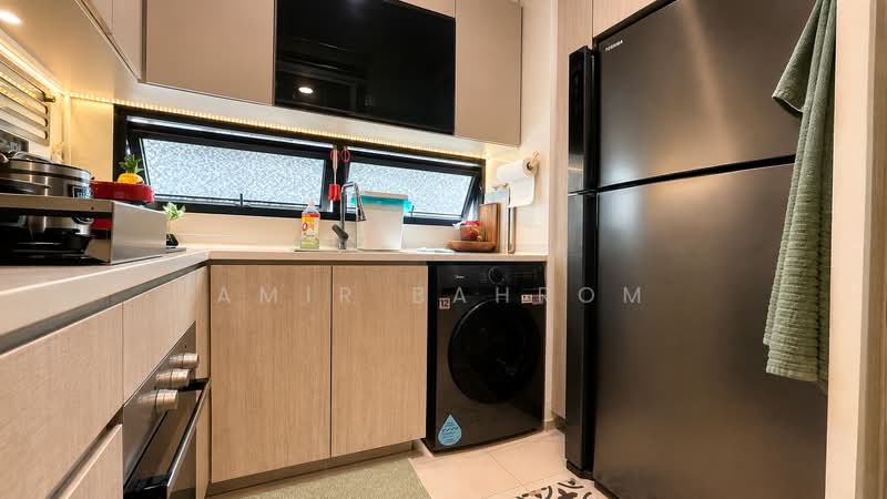The Wisteria, 590 Yishun Ring Road, 3 Bedrooms, 969 sqft, Condominium For Sale, by Amir Bahrom, 500222089 - Kitchen - PropertyGuru.com.sg