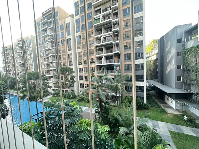 The Brownstone, 160 Canberra Drive, 3 Bedrooms, 958 sqft, Executive Condominium For Sale, by Kerrine Thong, 500222093 - PropertyGuru.com.sg