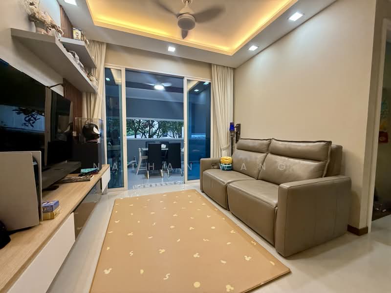 Waterview, 95 Tampines Avenue 1, 2 Bedrooms, 980 sqft, Condominium For Sale, by Nathan Wang, 500222094 - Living Room - PropertyGuru.com.sg