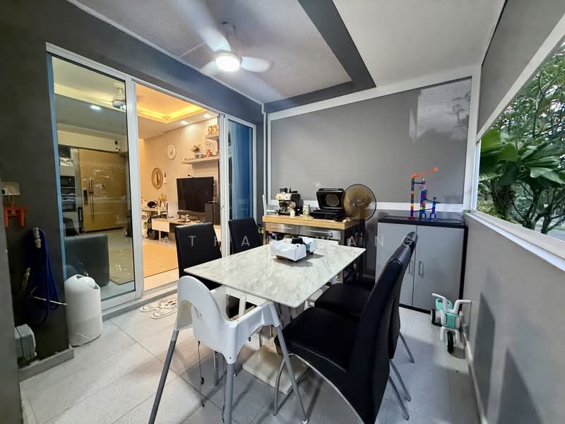 Waterview, 95 Tampines Avenue 1, 2 Bedrooms, 980 sqft, Condominium For Sale, by Nathan Wang, 500222094 - Dining Room - PropertyGuru.com.sg