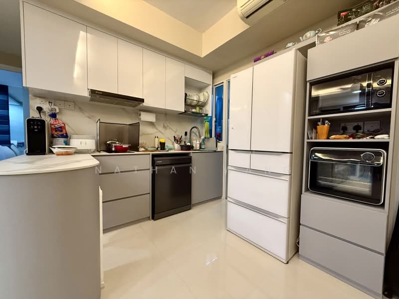 Waterview, 95 Tampines Avenue 1, 2 Bedrooms, 980 sqft, Condominium For Sale, by Nathan Wang, 500222094 - Kitchen - PropertyGuru.com.sg