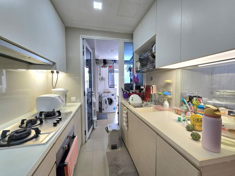 The Tampines Trilliant, 27 Tampines Central 7, 3 Bedrooms, 1,130 sqft, Executive Condominium For Sale, by Gabriel Wu, 500222096 - Kitchen - PropertyGuru.com.sg