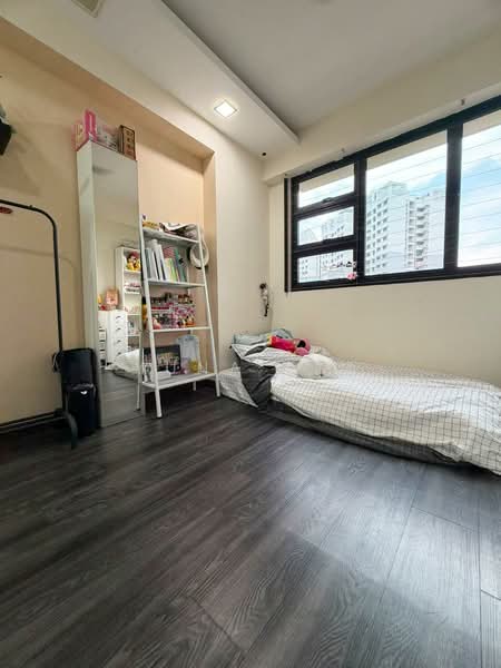 266C Punggol Way, 266C Punggol Way, 3 Bedrooms, 990 sqft, HDB Flat For Sale, by Yuna Lim, 500222100 - Bedroom - PropertyGuru.com.sg