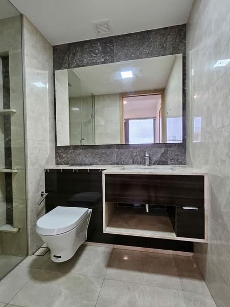 RV Residences, 467 River Valley Road, 2 Bedrooms, 678 sqft, Condominium For Rent, by Cynthia Lee H C, 500222101 - Bathroom - PropertyGuru.com.sg