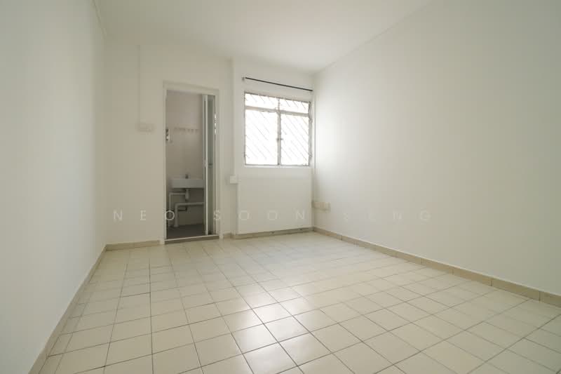 43 Teban Gardens Road, 43 Teban Gardens Road, 2 Bedrooms, 710 sqft, HDB Flat For Sale, by Neo Soon Seng, 500222107 - Interior - PropertyGuru.com.sg