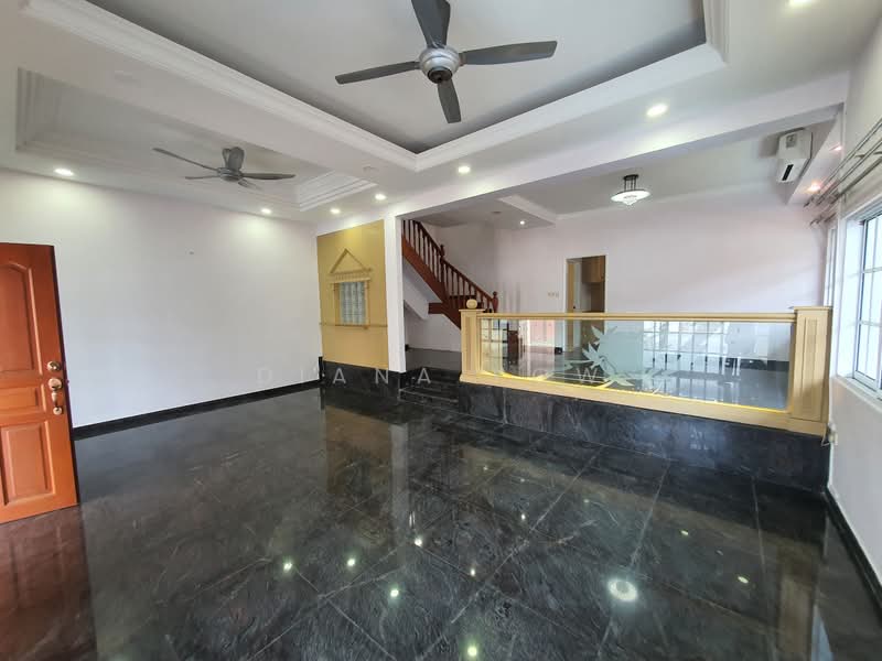Hock Swee Hill, Begonia Terrace, 5 Bedrooms, 3,200 sqft, Semi-Detached House For Rent, by Diana Yow, 500222110 - Living Room - PropertyGuru.com.sg