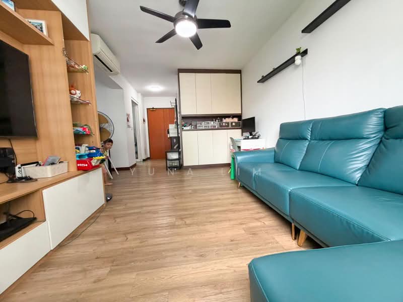 604A Punggol Road, 604A Punggol Road, 3 Bedrooms, 990 sqft, HDB Flat For Sale, by Yuna Lim, 500222116 - Living Room - PropertyGuru.com.sg