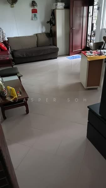 728 Yishun Street 71, 728 Yishun Street 71, Room Rental, 200 sqft, HDB Flat For Rent, by Jasper Soh, 500222124 - Living Room - PropertyGuru.com.sg