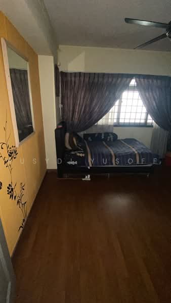 839 Jurong West Street 81, 839 Jurong West Street 81, 3 Bedrooms, 1,173 sqft, HDB Flat For Sale, by Rusydi Yusoff, 500222127 - Bedroom - PropertyGuru.com.sg