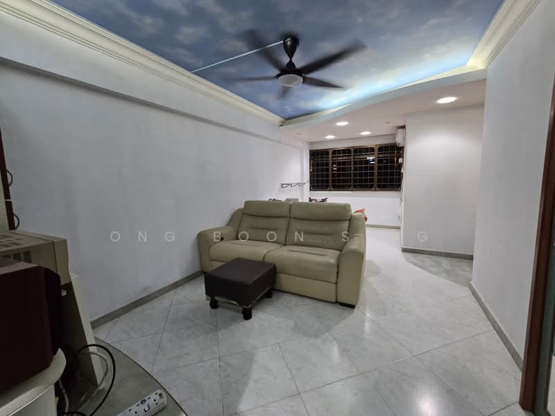 542 Woodlands Drive 16, 542 Woodlands Drive 16, 3 Bedrooms, 1,087 sqft, HDB Flat For Sale, by Ong Boon Seng, 500222128 - Living Room - PropertyGuru.com.sg