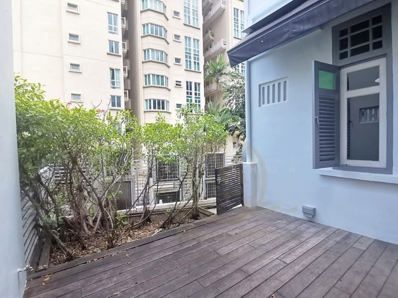 Fitted Designer White & Grey Themed Shophouse with a Rare Outdoor Terrace, Gemmill Lane Amoy Street Telok Ayer Street, 1,301 sqft, Shop / Shophouse For Rent, by Krystal Khor, 500222130 - Exterior - CommercialGuru.com.sg