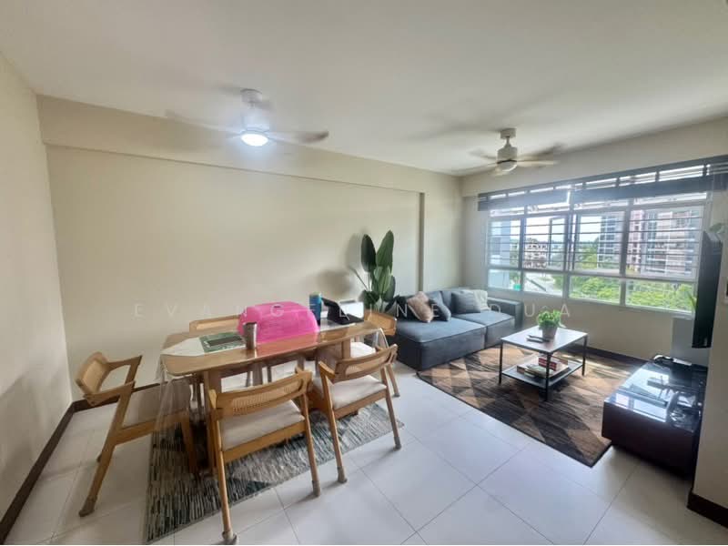 453 Yishun Street 41, 453 Yishun Street 41, 3 Bedrooms, 1,001 sqft, HDB Flat For Sale, by Evangeline Dua, 500222141 - PropertyGuru.com.sg