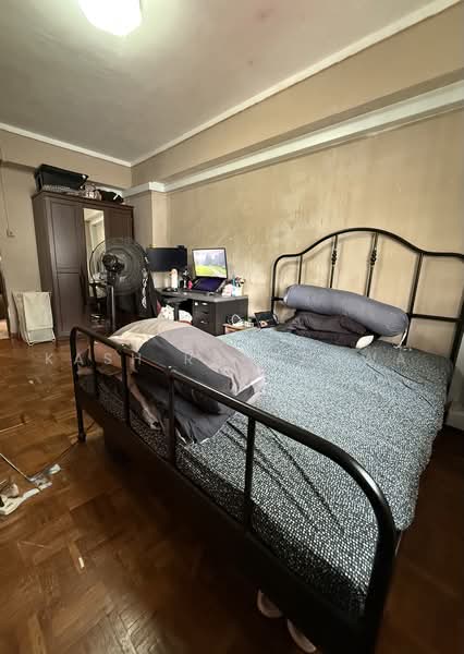 719 Pasir Ris Street 72, 719 Pasir Ris Street 72, 3 Bedrooms, 1,367 sqft, HDB Flat For Sale, by Kash Randhawa, 500222152 - Bedroom - PropertyGuru.com.sg