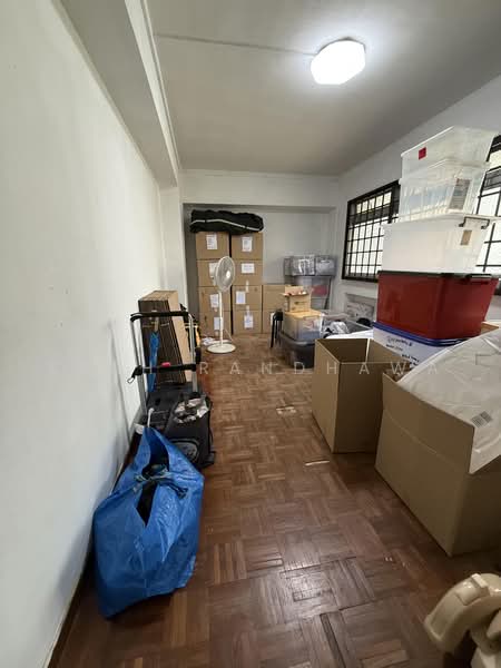 719 Pasir Ris Street 72, 719 Pasir Ris Street 72, 3 Bedrooms, 1,367 sqft, HDB Flat For Sale, by Kash Randhawa, 500222152 - Bedroom - PropertyGuru.com.sg