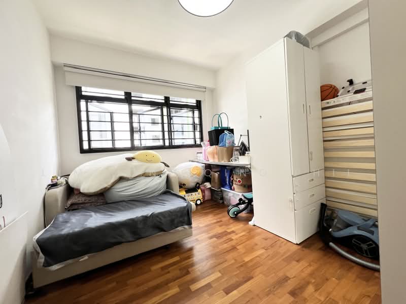 111B Alkaff Crescent, 111B Alkaff Crescent, 3 Bedrooms, 1,001 sqft, HDB Flat For Sale, by Lim Yong Qing Phil, 500222156 - Bedroom - PropertyGuru.com.sg
