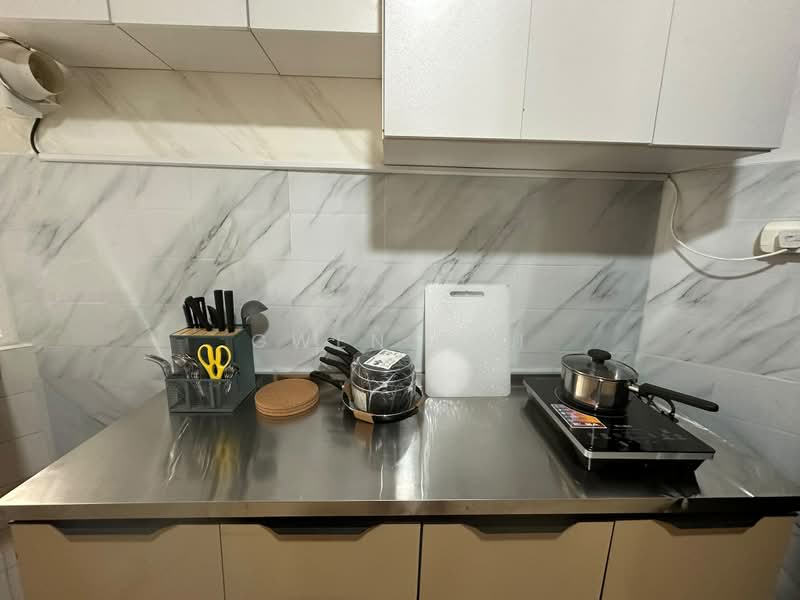 Ivory Heights, Jurong East Street 13, Room Rental, 170 sqft, Condominium For Rent, by Gwen Ooi, 500222157 - Kitchen - PropertyGuru.com.sg