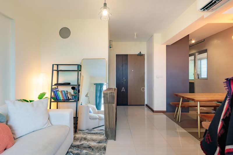109C Canberra Walk, 109C Canberra Walk, 2 Bedrooms, 721 sqft, HDB Flat For Sale, by Gracia Ow, 500222158 - Living Room - PropertyGuru.com.sg