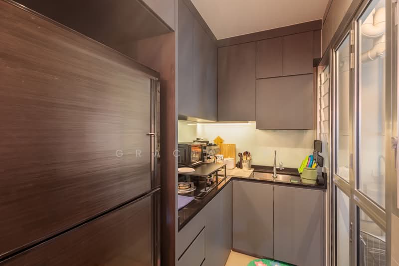 109C Canberra Walk, 109C Canberra Walk, 2 Bedrooms, 721 sqft, HDB Flat For Sale, by Gracia Ow, 500222158 - Kitchen - PropertyGuru.com.sg