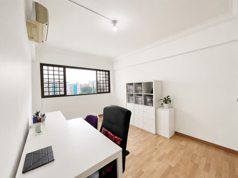 311 Jurong East Street 32, 311 Jurong East Street 32, 3 Bedrooms, 1,119 sqft, HDB Flat For Sale, by Jevaun Ong 王豪骏, 500222173 - PropertyGuru.com.sg