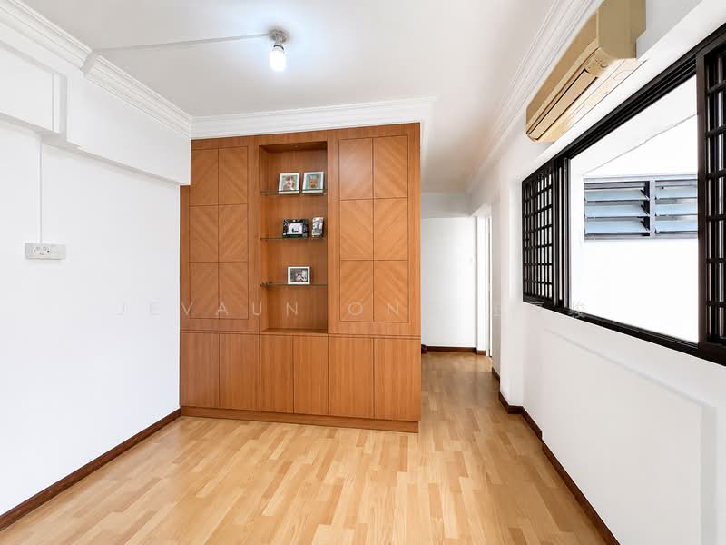311 Jurong East Street 32, 311 Jurong East Street 32, 3 Bedrooms, 1,119 sqft, HDB Flat For Sale, by Jevaun Ong 王豪骏, 500222173 - PropertyGuru.com.sg