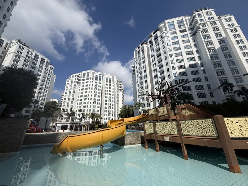 Northoaks, 28 Woodlands Cresent, 3 Bedrooms, 1,249 sqft, Condominium For Sale, by Charlene Low, 500222175 - Exterior - PropertyGuru.com.sg