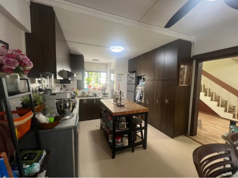 238 Hougang Avenue 1, 238 Hougang Avenue 1, 3 Bedrooms, 1,571 sqft, HDB Flat For Sale, by Faris Malik, 500222180 - PropertyGuru.com.sg