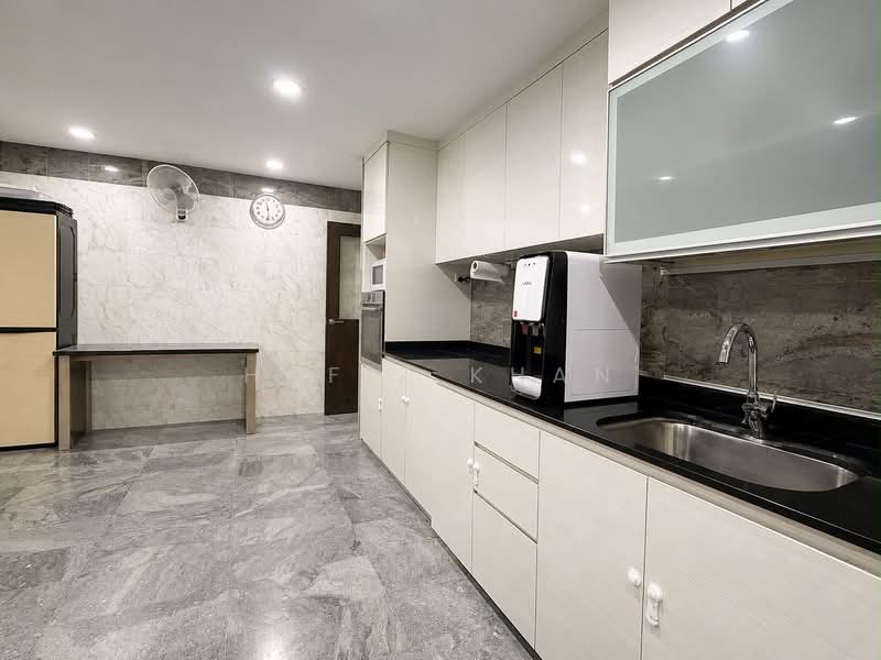 159 Yung Ping Road, 159 Yung Ping Road, 4 Bedrooms, 1,582 sqft, HDB Flat For Sale, by Hafiz Khan, 500222186 - Kitchen - PropertyGuru.com.sg