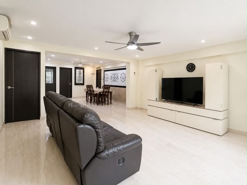 159 Yung Ping Road, 159 Yung Ping Road, 4 Bedrooms, 1,582 sqft, HDB Flat For Sale, by Hafiz Khan, 500222186 - Living Room - PropertyGuru.com.sg