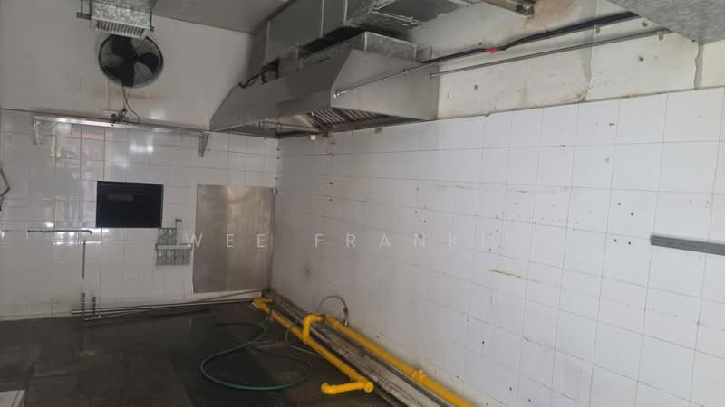 Jalan Besar Ground floor F&B, Jalan Besar, 1,380 sqft, Food & Beverage For Rent, by Wee Frankie, 500222189 - Kitchen - CommercialGuru.com.sg