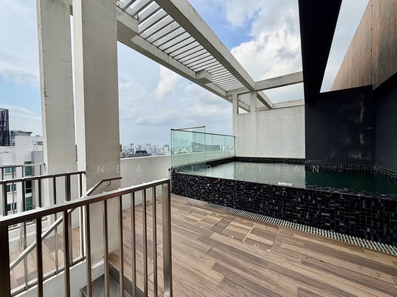 Devonshire Residences, 55 Devonshire Road, 1 Bedroom, 1,055 sqft, Condominium For Sale, by Linda Wiriatsan, 500222212 - PropertyGuru.com.sg