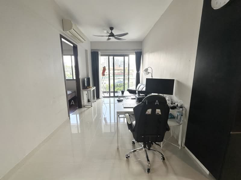 66 Moonstone Lane photo 4