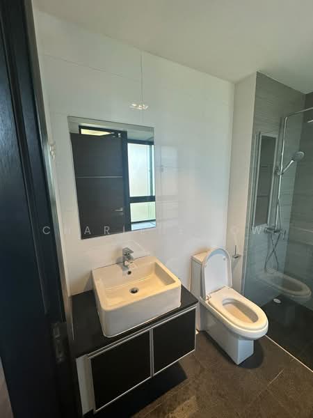 Viva Vista, 3 South Buona Vista Road, 1 Bedroom, 398 sqft, Apartment For Rent, by Charlene Low, 500222225 - Bathroom - PropertyGuru.com.sg