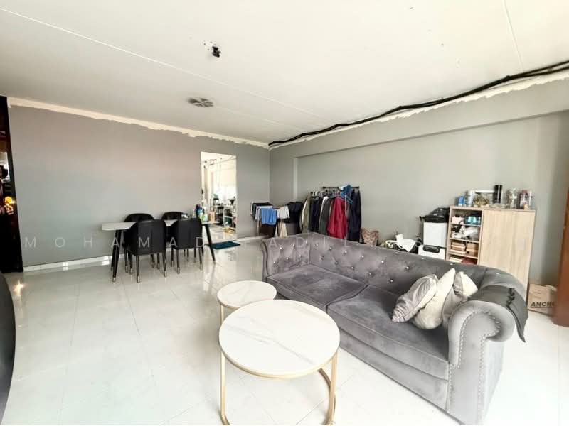 274 Yishun Street 22, 274 Yishun Street 22, 3 Bedrooms, 1,119 sqft, HDB Flat For Sale, by Mohamad Fadily Senen, 500222248 - PropertyGuru.com.sg