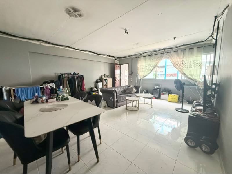 274 Yishun Street 22, 274 Yishun Street 22, 3 Bedrooms, 1,119 sqft, HDB Flat For Sale, by Mohamad Fadily Senen, 500222248 - PropertyGuru.com.sg