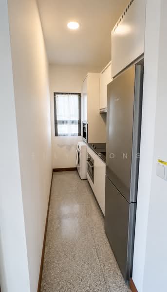 Seahill, West Coast Crescent, 1 Bedroom, 517 sqft, Condominium For Rent, by Kelly Leong, 500222252 - Kitchen - PropertyGuru.com.sg