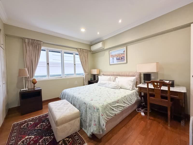 Serangoon Garden Estate, Cooling Close, 5 Bedrooms, 5,200 sqft, Corner Terrace For Sale, by Ian Lim, 500222259 - Bedroom - PropertyGuru.com.sg