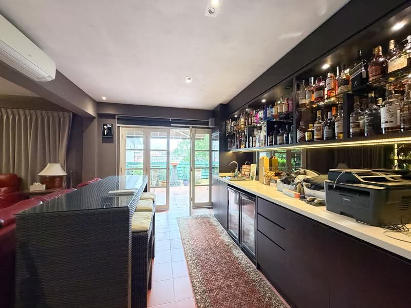 Serangoon Garden Estate, Cooling Close, 5 Bedrooms, 5,200 sqft, Corner Terrace For Sale, by Ian Lim, 500222259 - Interior - PropertyGuru.com.sg