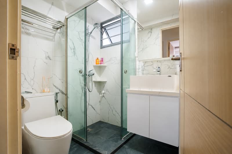 139A Lorong 1A Toa Payoh, 139A Lorong 1A Toa Payoh, 3 Bedrooms, 980 sqft, HDB Flat For Sale, by Norah Wang, 500222272 - Bathroom - PropertyGuru.com.sg