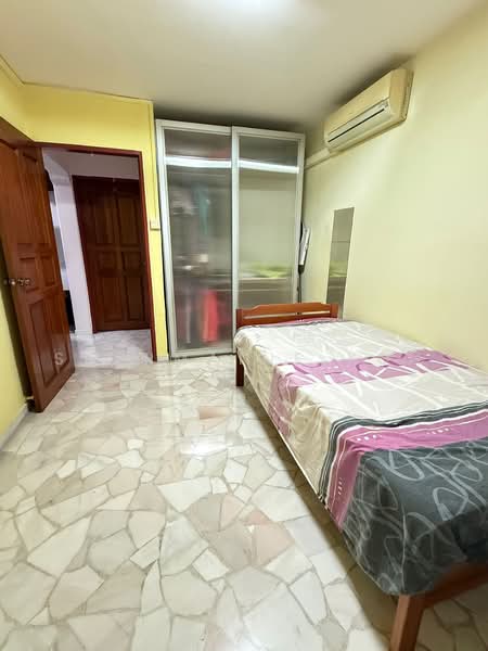719 Yishun Street 71, 719 Yishun Street 71, Room Rental, 100 sqft, HDB Flat For Rent, by Shermaine Koh, 500222293 - Bedroom - PropertyGuru.com.sg
