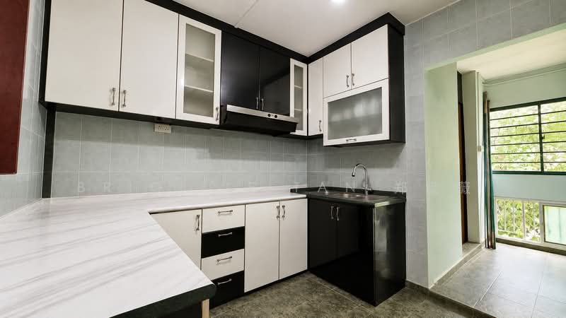 892A Woodlands Drive 50, 892A Woodlands Drive 50, 3 Bedrooms, 1,076 sqft, HDB Flat For Sale, by Brigitte Tan 郑滢薇, 500222296 - Kitchen - PropertyGuru.com.sg