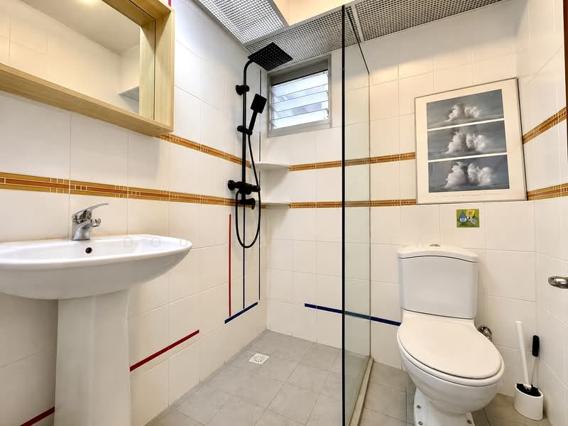 26 Ghim Moh Link, 26 Ghim Moh Link, 2 Bedrooms, 732 sqft, HDB Flat For Sale, by Douglas Chew, 500222299 - Bathroom - PropertyGuru.com.sg