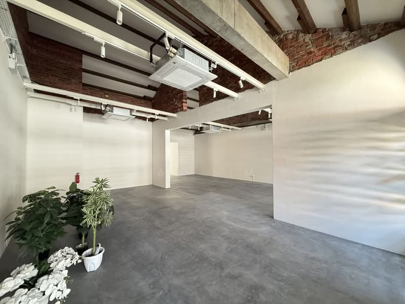 Shophouse Office Space at Jalan Besar, Farrer Park / Serangoon Rd, 2,336 sqft, Office For Rent, by Sam Alakasam, 500222300 - Interior - CommercialGuru.com.sg